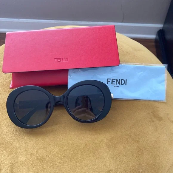 Fendi | Accessories | Black Fendi Sunglasses | Poshmark display picture 1